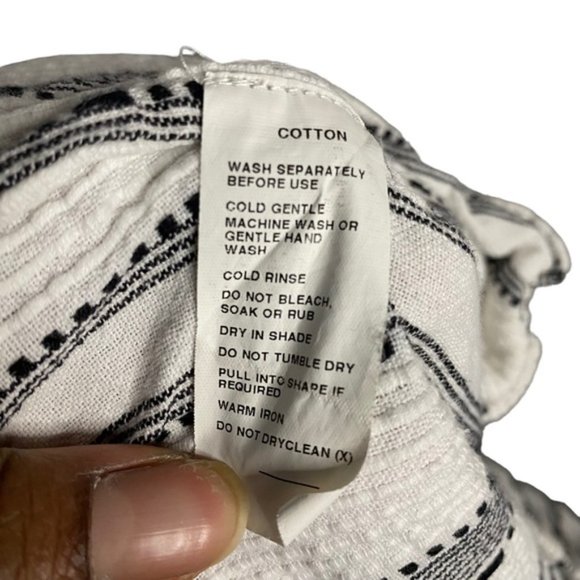 Ellis & Dewey Women's Black and White Striped Frayed Hem Pants - Picture 6 of 7